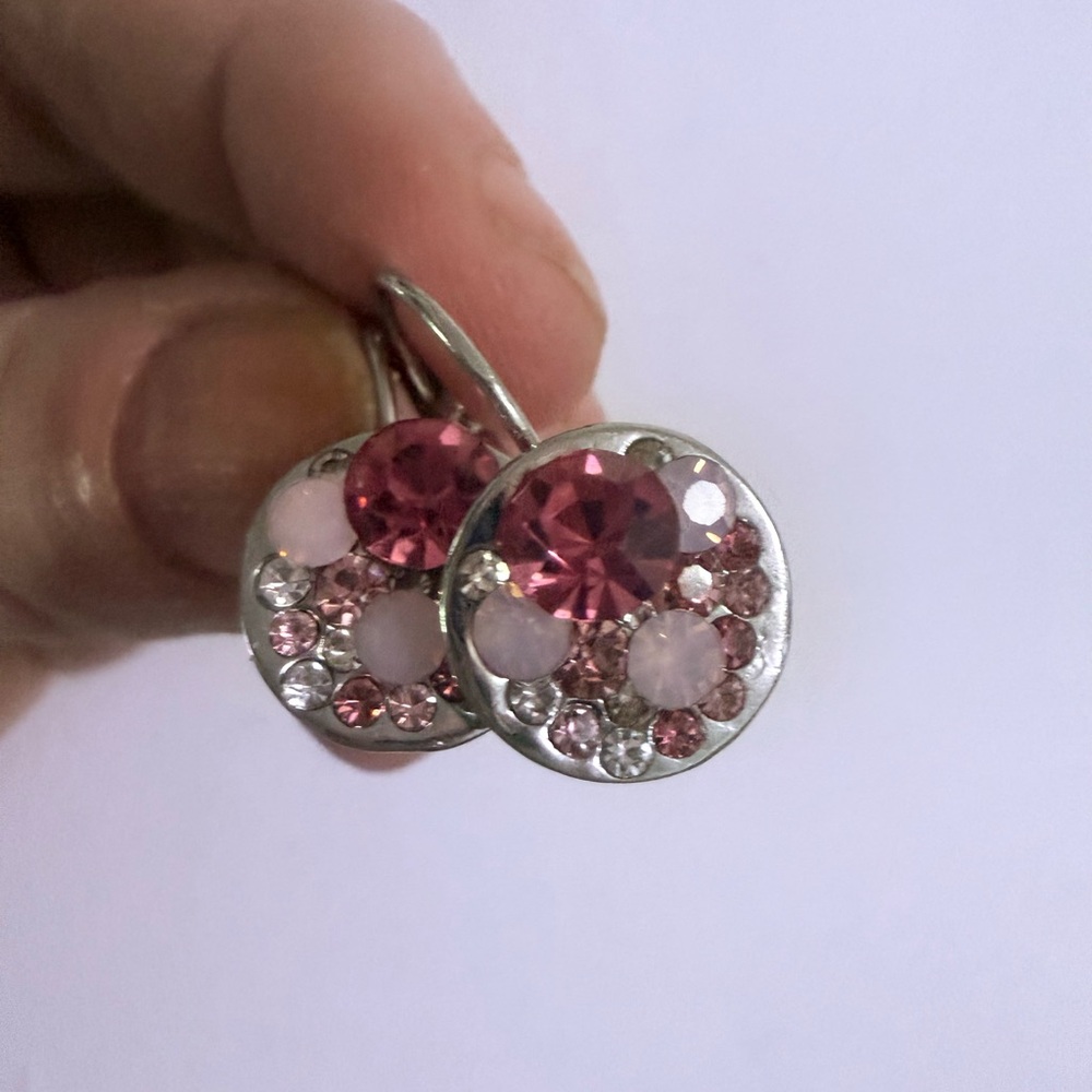 Stunning Silver Earrings with Pink Gemstones – Drop Style